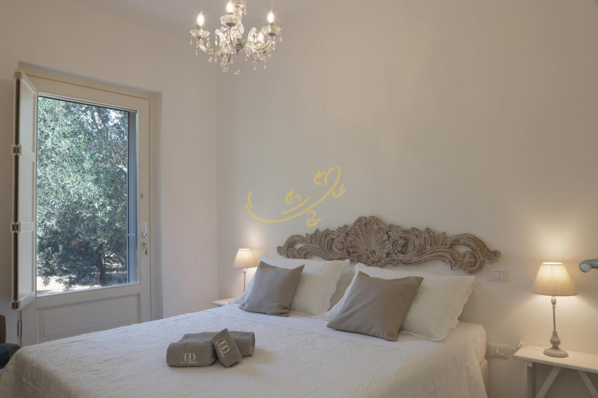 Td Dimora Del Giglio With Organic Garden With Pool Villa Ostuni Buitenkant foto